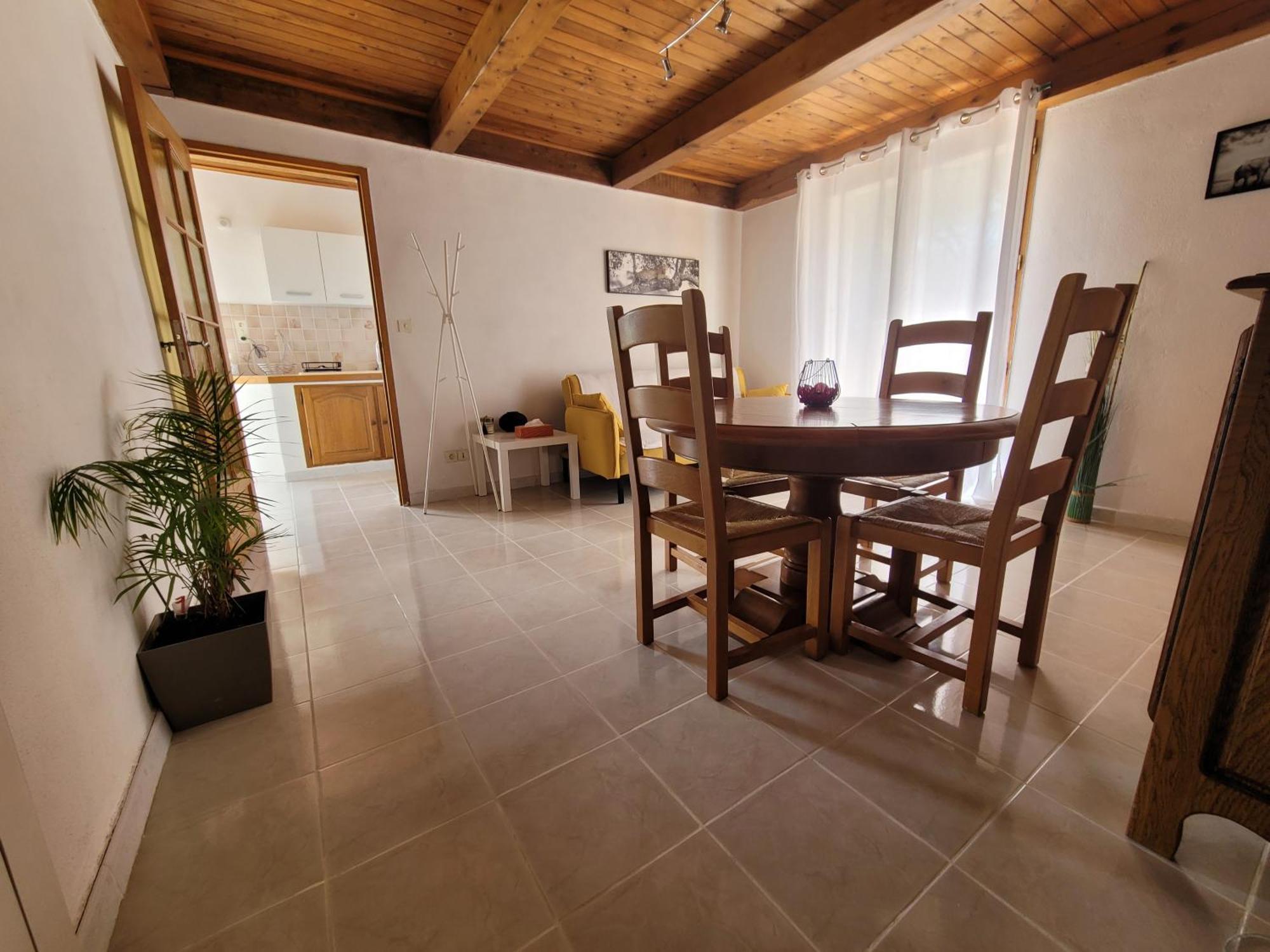 Logement Entier Et Calme 55M2 Avec Spa - Sauna Et Borne De Recharge 7Kw Apartment Meyreuil Bagian luar foto